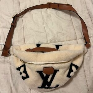 Luxury Shearling Sling Belt Bag in Cream and Brown